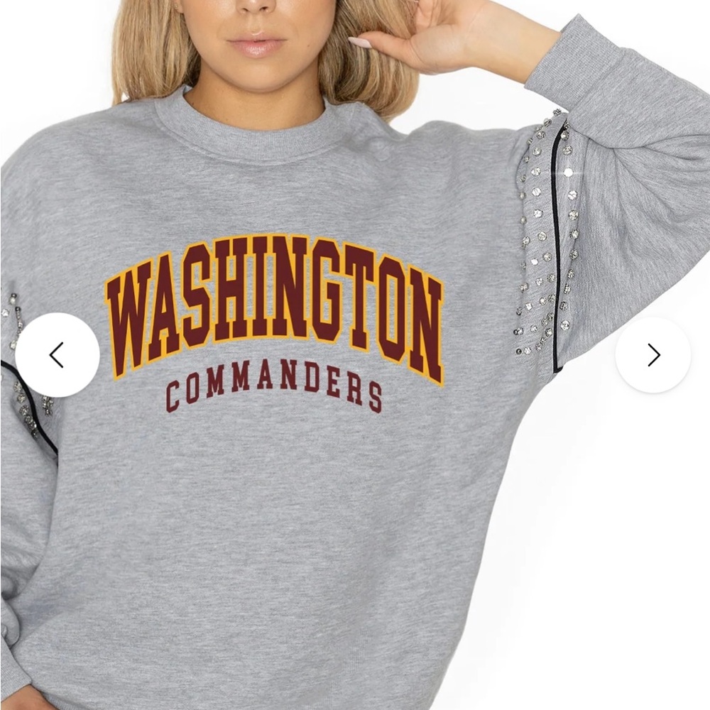 Game Day Couture Washington Commanders Gray Sweatshirt Med  rhinestones Football